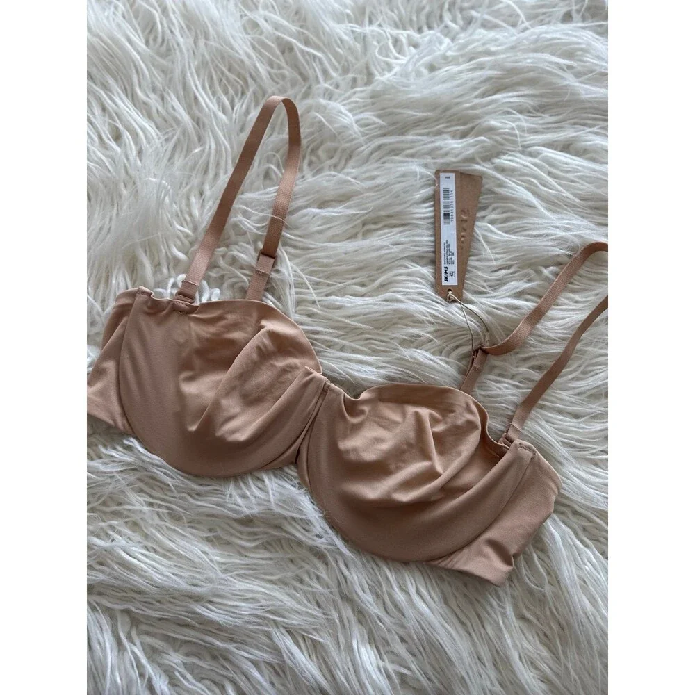 Skims Smoothing Intimates Strapless Bra Clay Size 36B - Picture 4 of 7